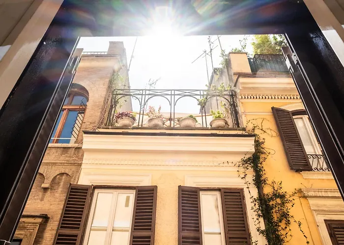 Apartment By The Colosseum - White Chic Flats Rome
