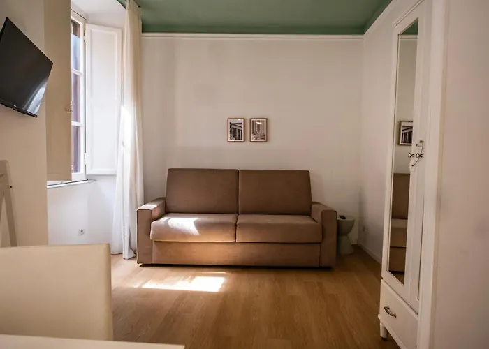 By The Colosseum - White Chic Flats Apartment *