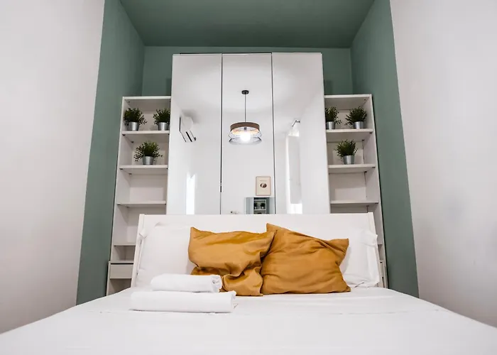 By The Colosseum - White Chic Flats Apartment Rome